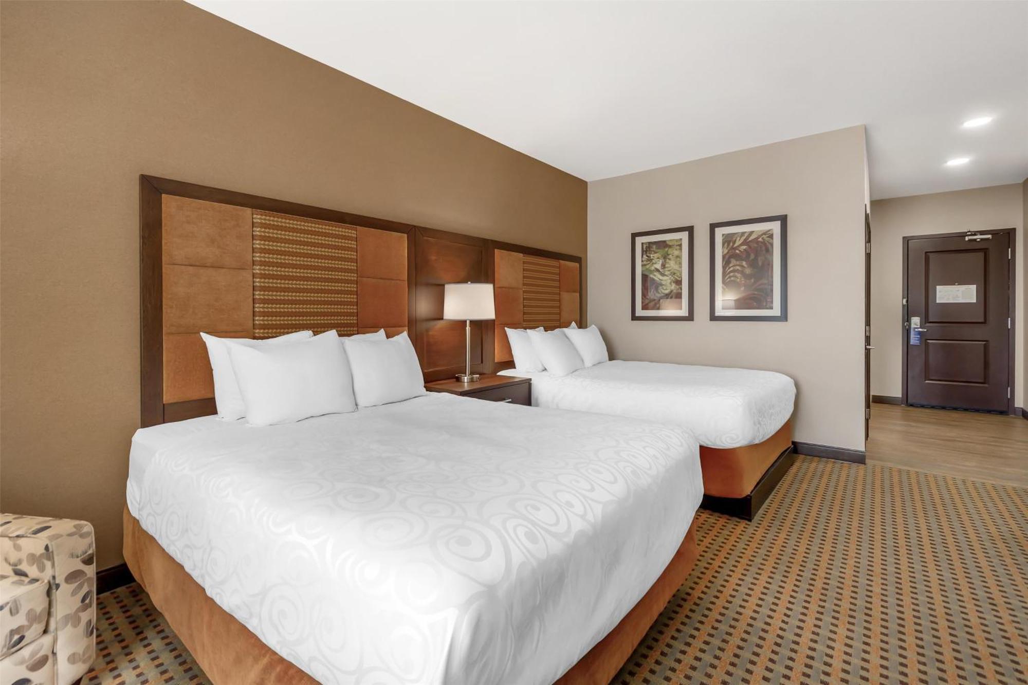 Best Western Plus Hinton Inn & Suites Exterior foto