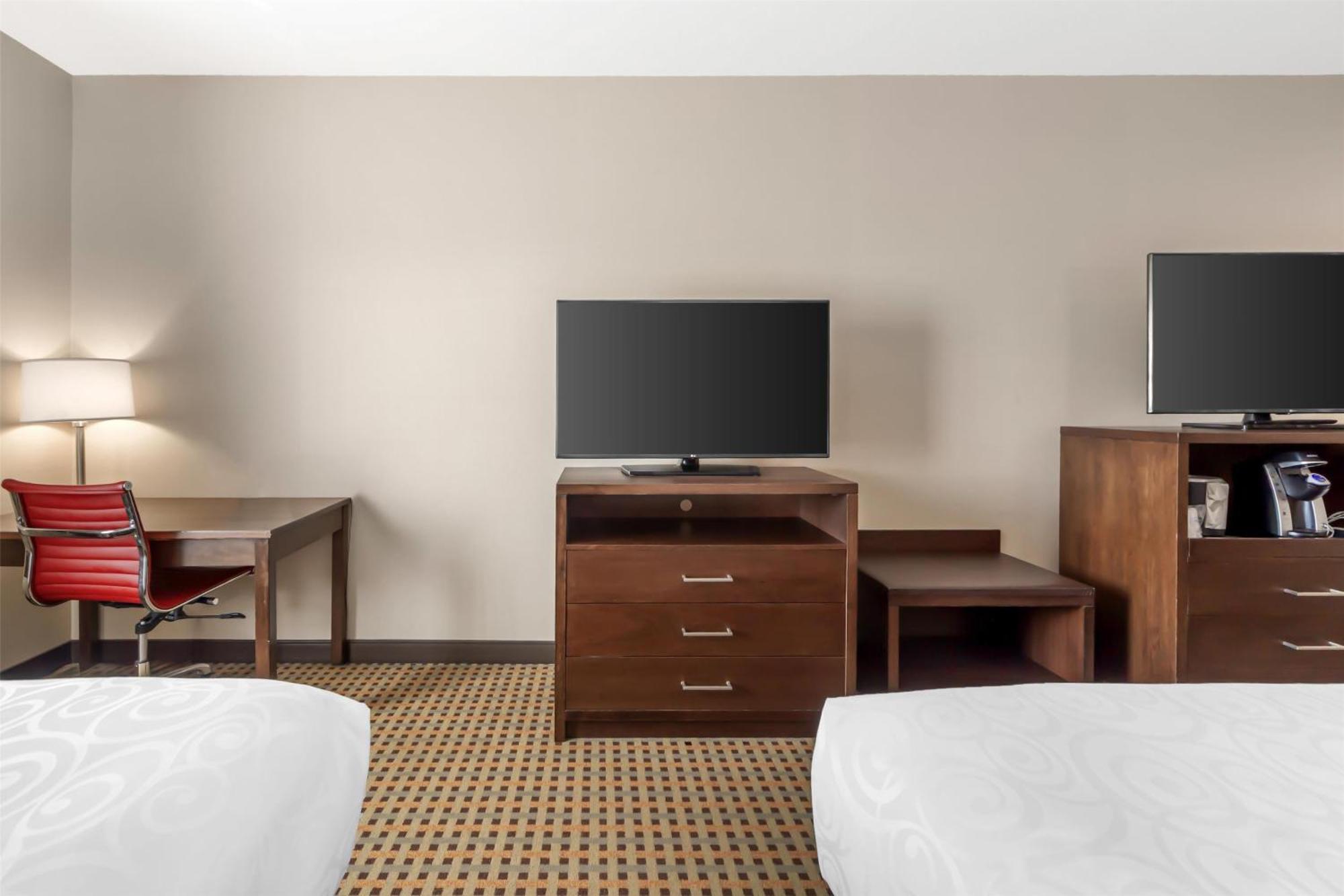 Best Western Plus Hinton Inn & Suites Exterior foto