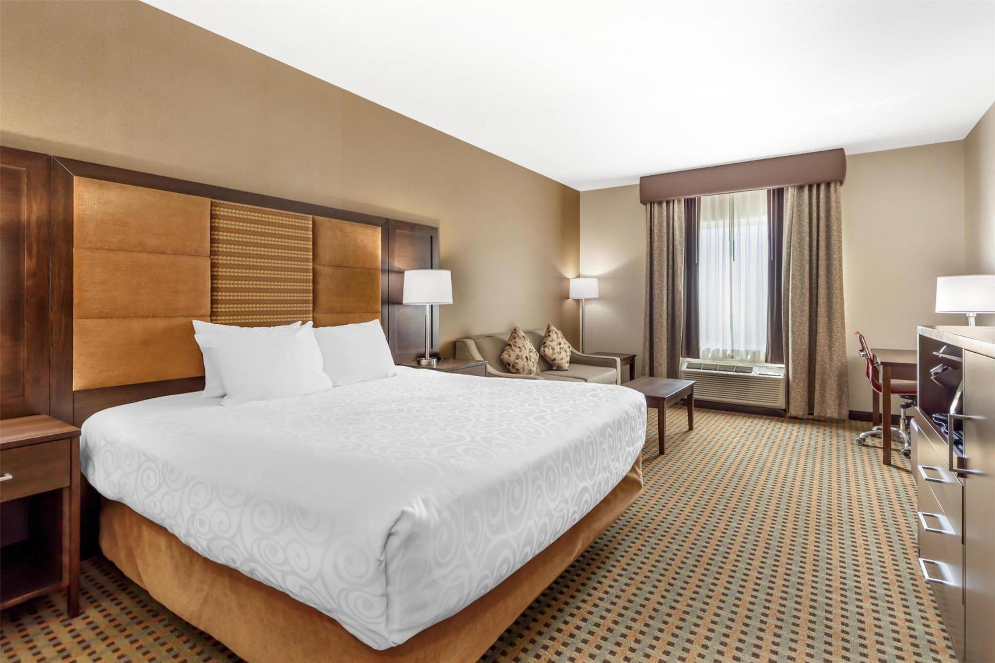 Best Western Plus Hinton Inn & Suites Exterior foto