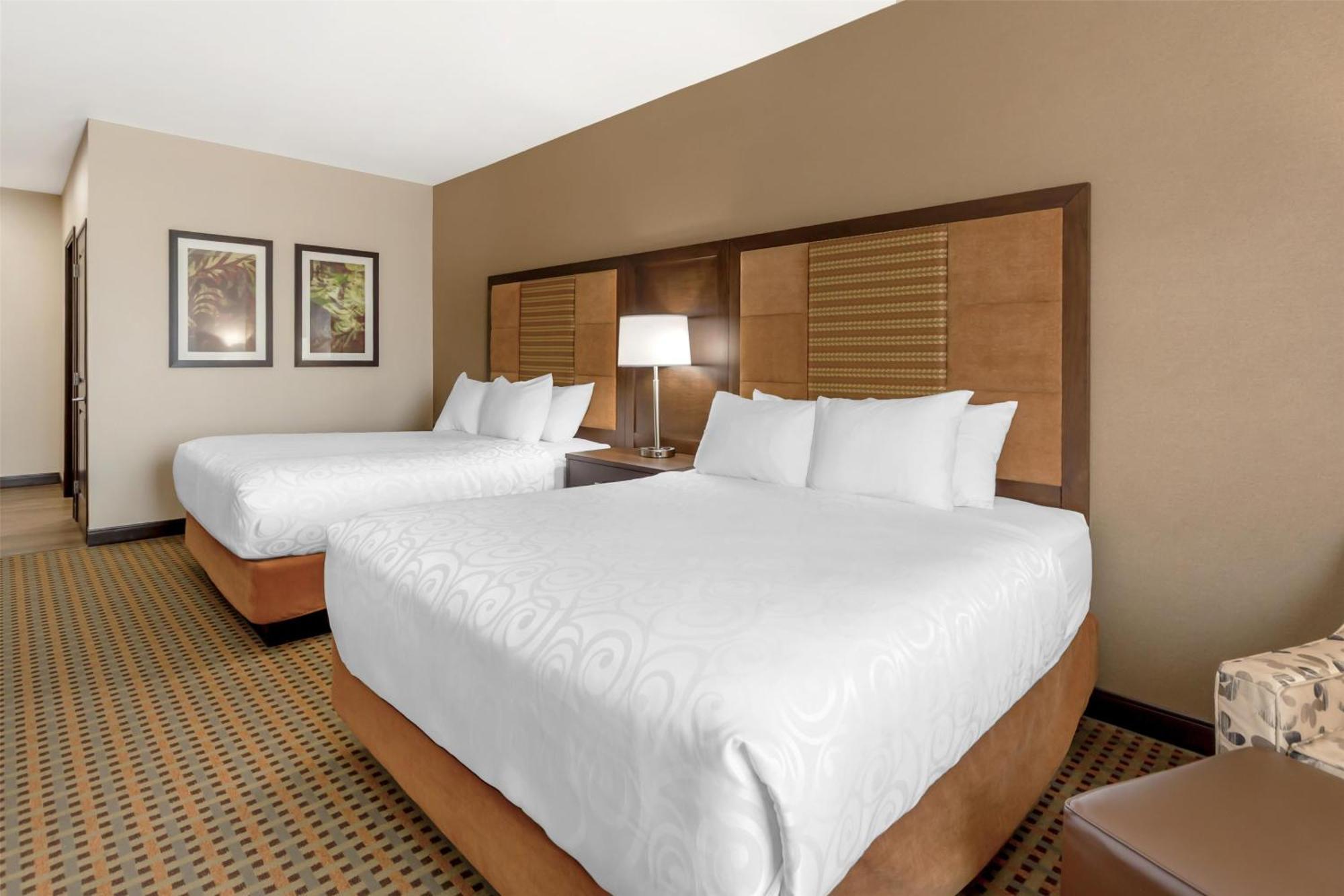 Best Western Plus Hinton Inn & Suites Exterior foto