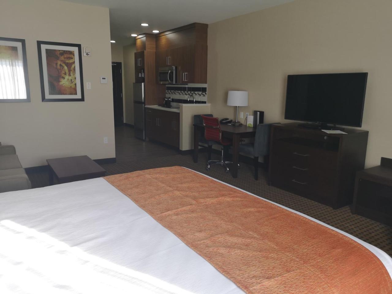 Best Western Plus Hinton Inn & Suites Exterior foto