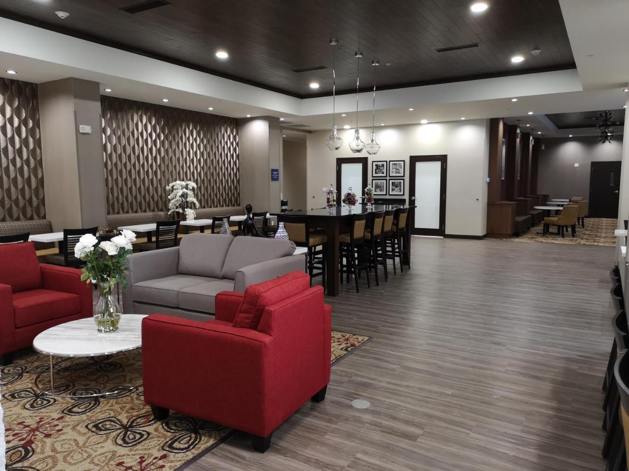 Best Western Plus Hinton Inn & Suites Exterior foto