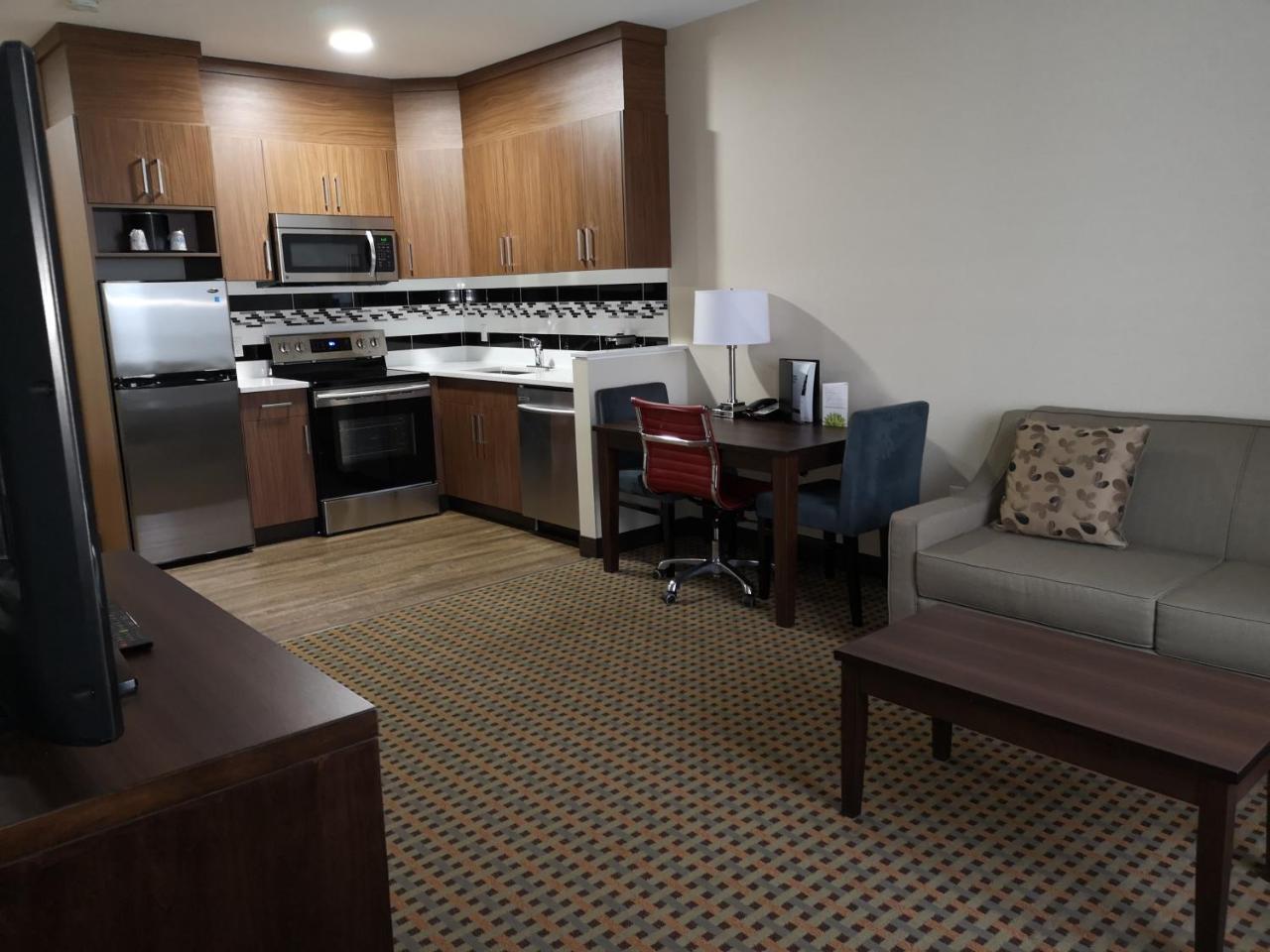 Best Western Plus Hinton Inn & Suites Exterior foto