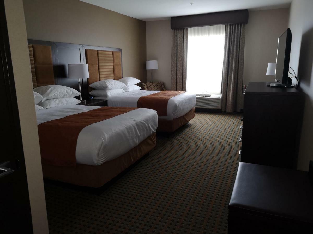 Best Western Plus Hinton Inn & Suites Exterior foto